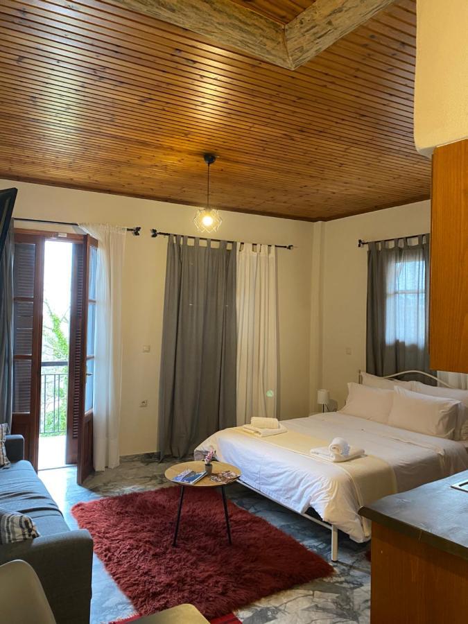 1924 1 Apartment Agios Petros (Arcadia)